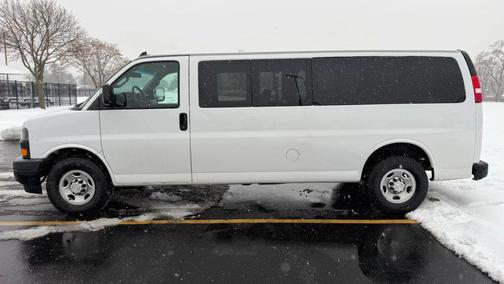 2019 Chevrolet Express 3500 LS