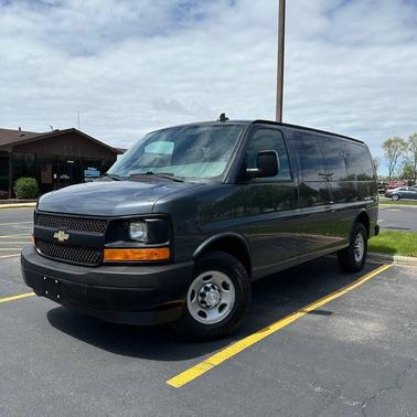 2017 Chevrolet Express 2500 LS