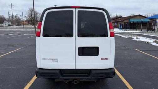 2015 GMC Savana 3500 LS