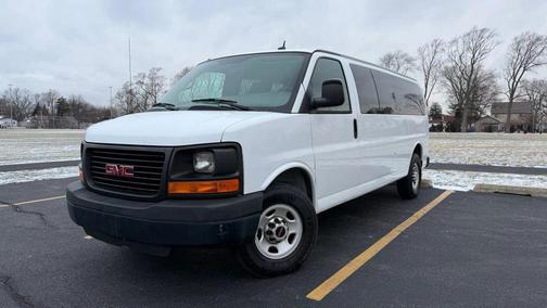 2015 GMC Savana 3500 LS