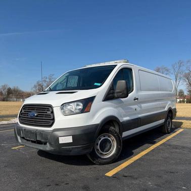 2017 Ford Transit-350 Base
