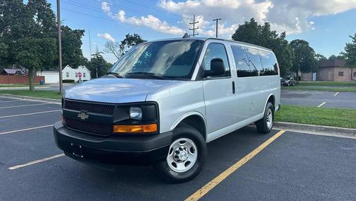 2016 Chevrolet Express 2500 LS