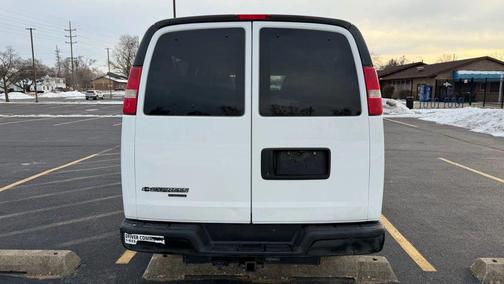 2016 Chevrolet Express 3500 LS