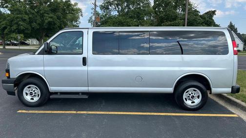 2023 GMC Savana 3500 RWD 3500 Extended Wheelbase LS