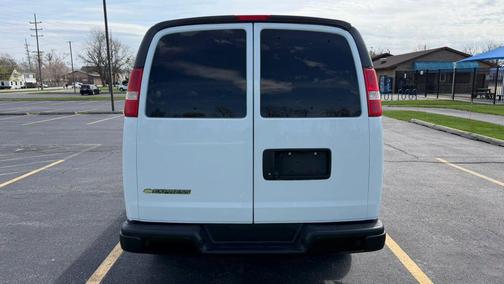 White 2018 Chevrolet Express 3500 LS
