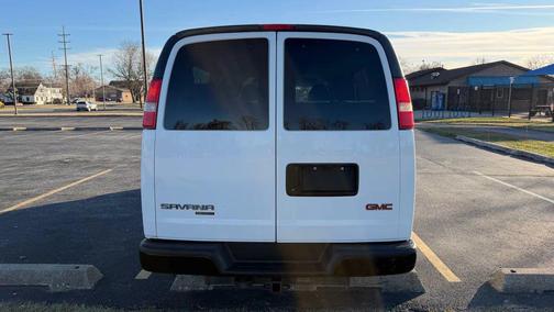 2015 GMC Savana 3500 LS