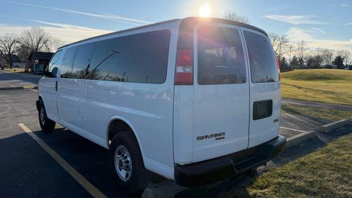 2015 GMC Savana 3500 LS