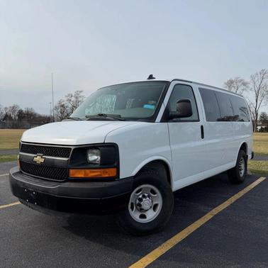 2016 Chevrolet Express 2500 LS