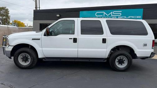 2005 Ford Excursion XLT