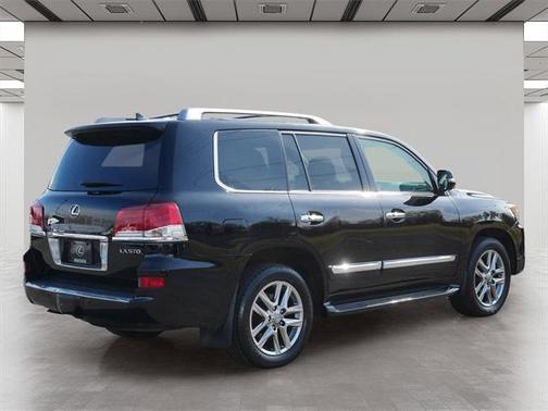 2015 Lexus LX 570 Base