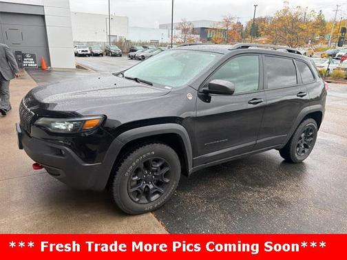 2019 Jeep Cherokee Trailhawk Elite