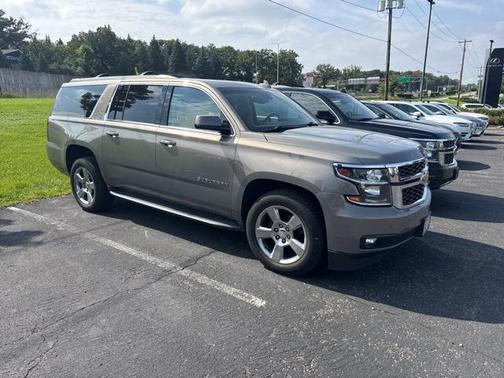 2017 Chevrolet Suburban LT
