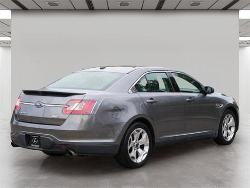 2012 Ford Taurus SHO