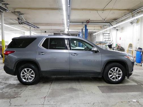 2018 Chevrolet Traverse LT Cloth