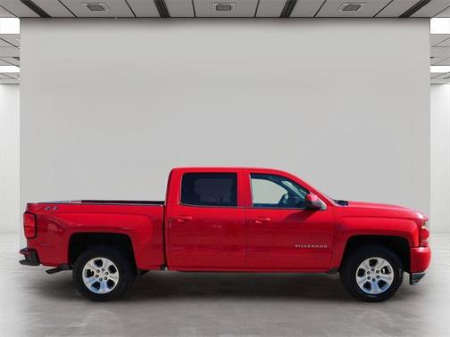 2018 Chevrolet Silverado 1500 2LT
