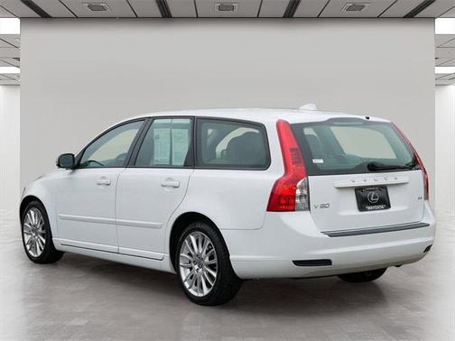 2009 Volvo V50 2.4i