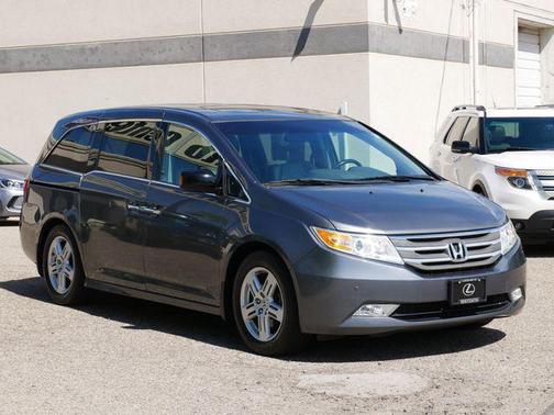 Polished Metal Metallic 2012 Honda Odyssey Touring