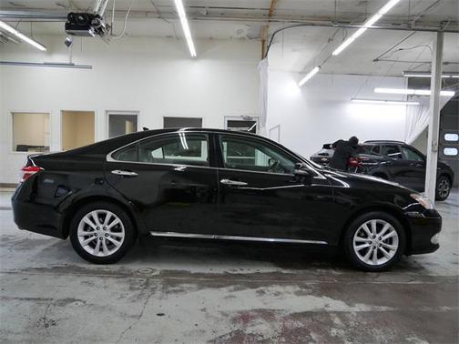 2011 Lexus ES 350 Base