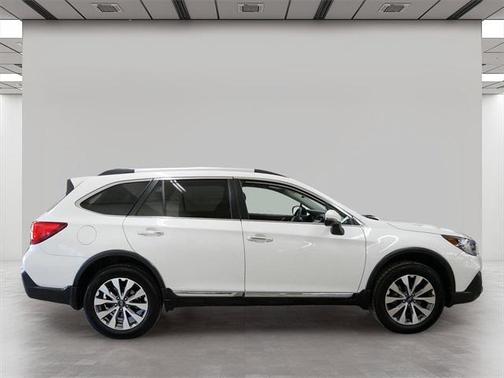 2018 Subaru Outback 2.5i Touring