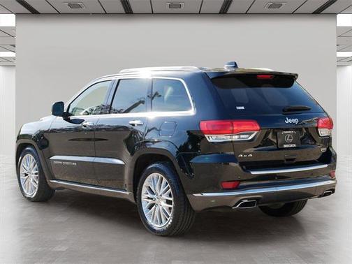 2017 Jeep Grand Cherokee Summit