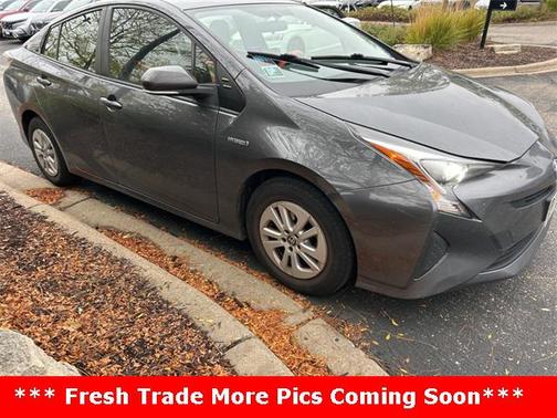 2016 Toyota Prius Two