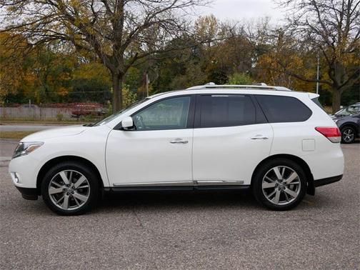 2016 Nissan Pathfinder Platinum