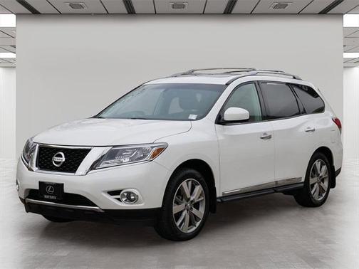 2016 Nissan Pathfinder Platinum