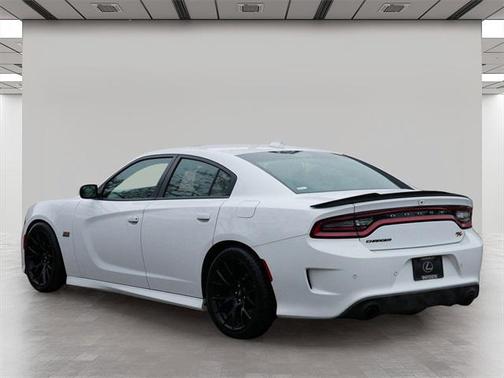 2017 Dodge Charger R/T Scat Pack