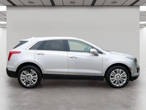 2018 Cadillac XT5 Premium Luxury