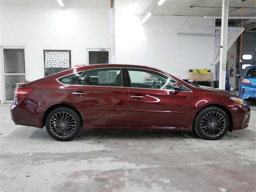 2016 Toyota Avalon Touring
