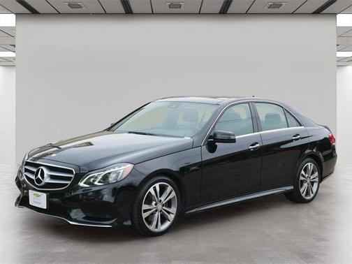 2016 Mercedes-Benz E-Class 4MATIC