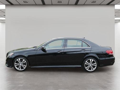 2016 Mercedes-Benz E-Class 4MATIC