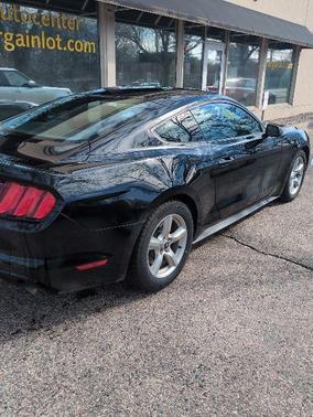 2017 Ford Mustang V6