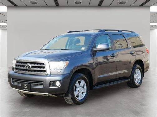 2014 Toyota Sequoia SR5