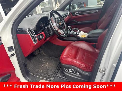 2019 Porsche Cayenne Base