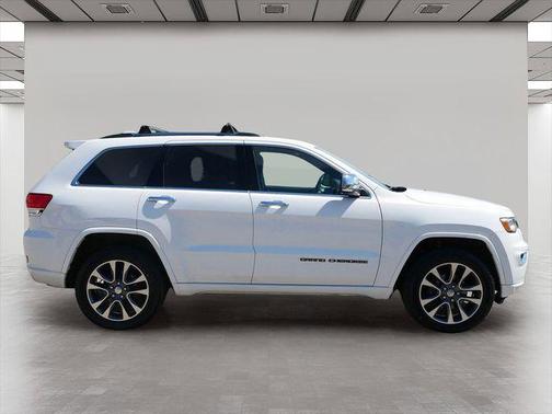 Bright White Clearcoat 2018 Jeep Grand Cherokee Overland