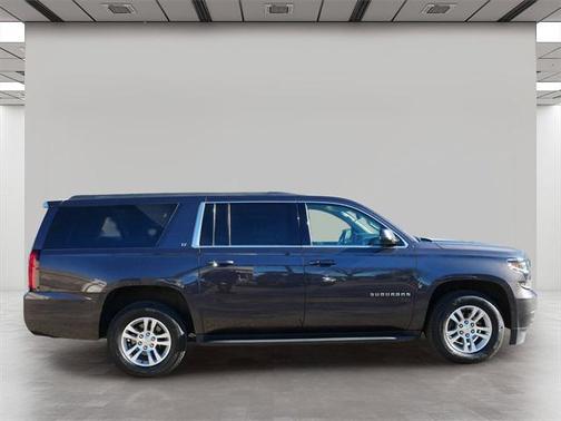 2016 Chevrolet Suburban LT