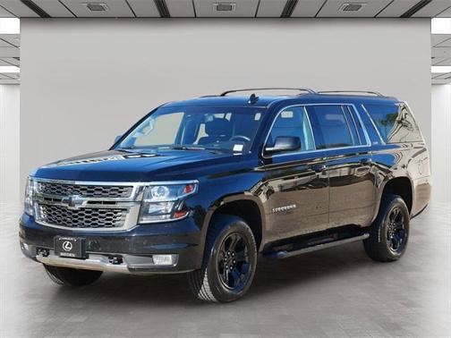 2017 Chevrolet Suburban LT