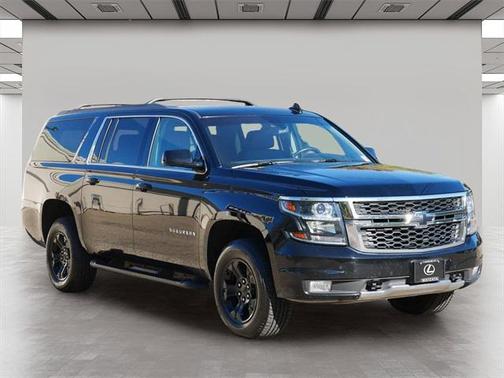 2017 Chevrolet Suburban LT