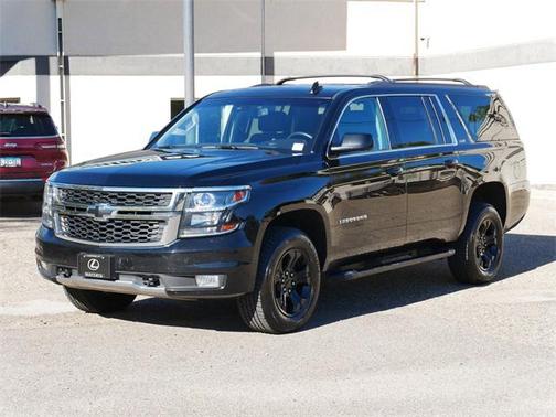 2017 Chevrolet Suburban LT