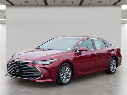 2020 Toyota Avalon XLE