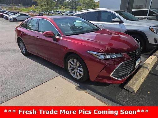 2020 Toyota Avalon XLE