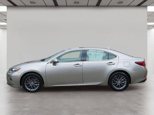 Silver Lining Metallic 2018 Lexus ES 350 Base