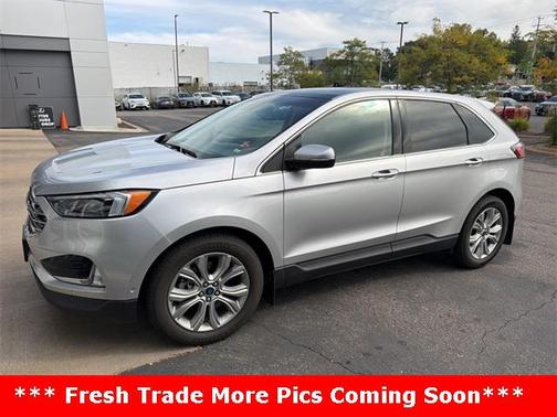 2019 Ford Edge Titanium