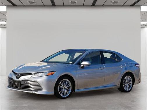 2018 Toyota Camry XLE