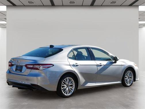 2018 Toyota Camry XLE