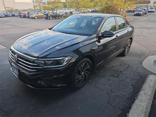 2019 Volkswagen Jetta 1.4T SEL Premium