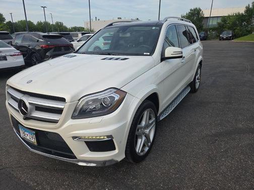 Polar White 2016 Mercedes-Benz GL-Class 4MATIC
