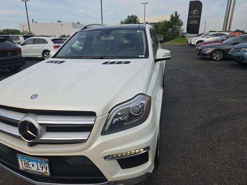 Polar White 2016 Mercedes-Benz GL-Class 4MATIC