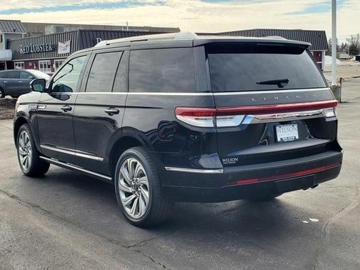 2023 Lincoln Navigator Reserve